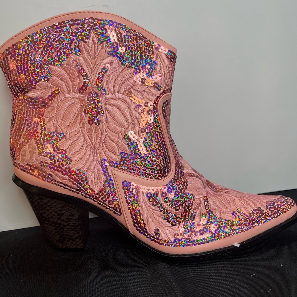 Size 6 Women’s Light Pink Barbie Sequins Cowboy Cowgirl Ankle Bootie Boots
